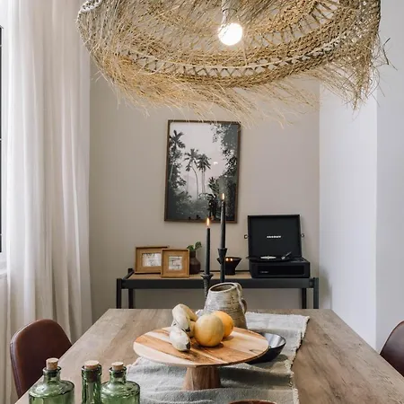 Ango - 1 Bedroom In Avenidas Novas 아파트 *