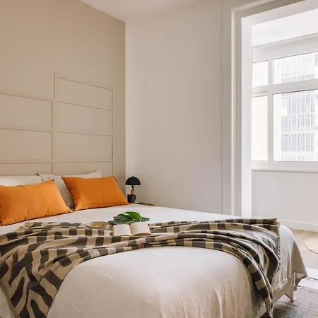 Ango - 1 Bedroom In Avenidas Novas דירה